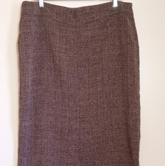 NY&CO 7th Ave Suiting Collection brown/tan lightweight tweed skirt - Picture 4 of 9
